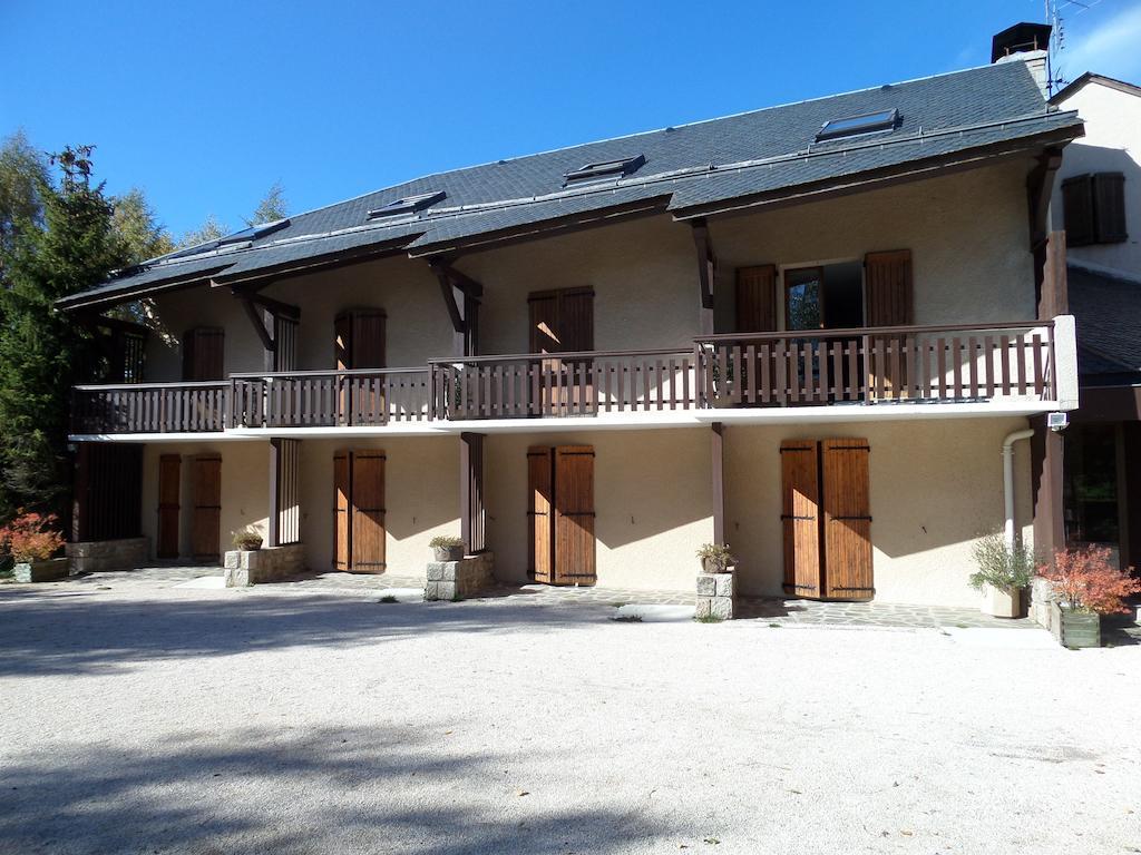 Hôtel le bastide Nasbinals Exterior foto